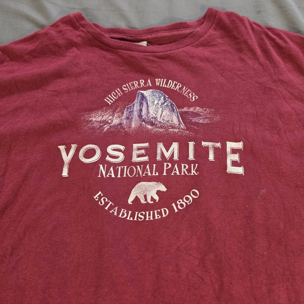 Delta Yosemite National Park Graphic T-Shirt Maroon Mens 2XL Half Dome Tee - Picture 2 of 7